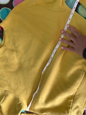 Simons sweater